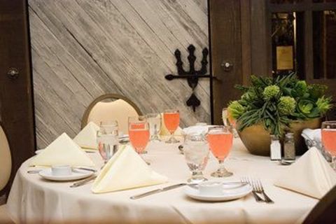 Photo Courtesy of andelinphoto.com