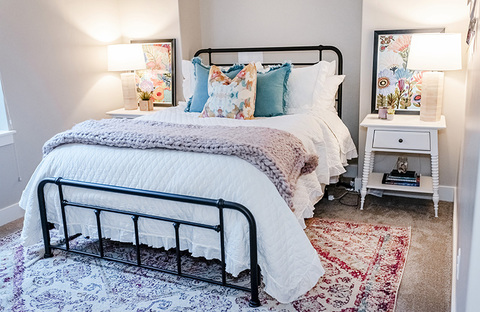 Down to Earth Projects | Jalais Lane - Metal Framed bed rug 