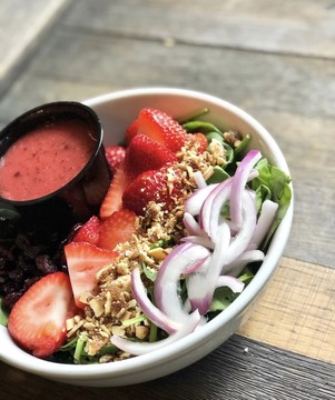 Entree at Archibald's Restaurant  - Strawberry Spinach Salad 