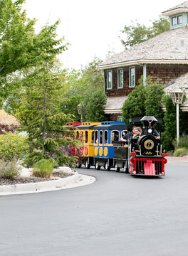 Gardner Village Express at The Train Shoppe - gardner village express train  