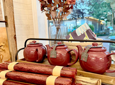 Lilly & Vera Meaningful Gifts