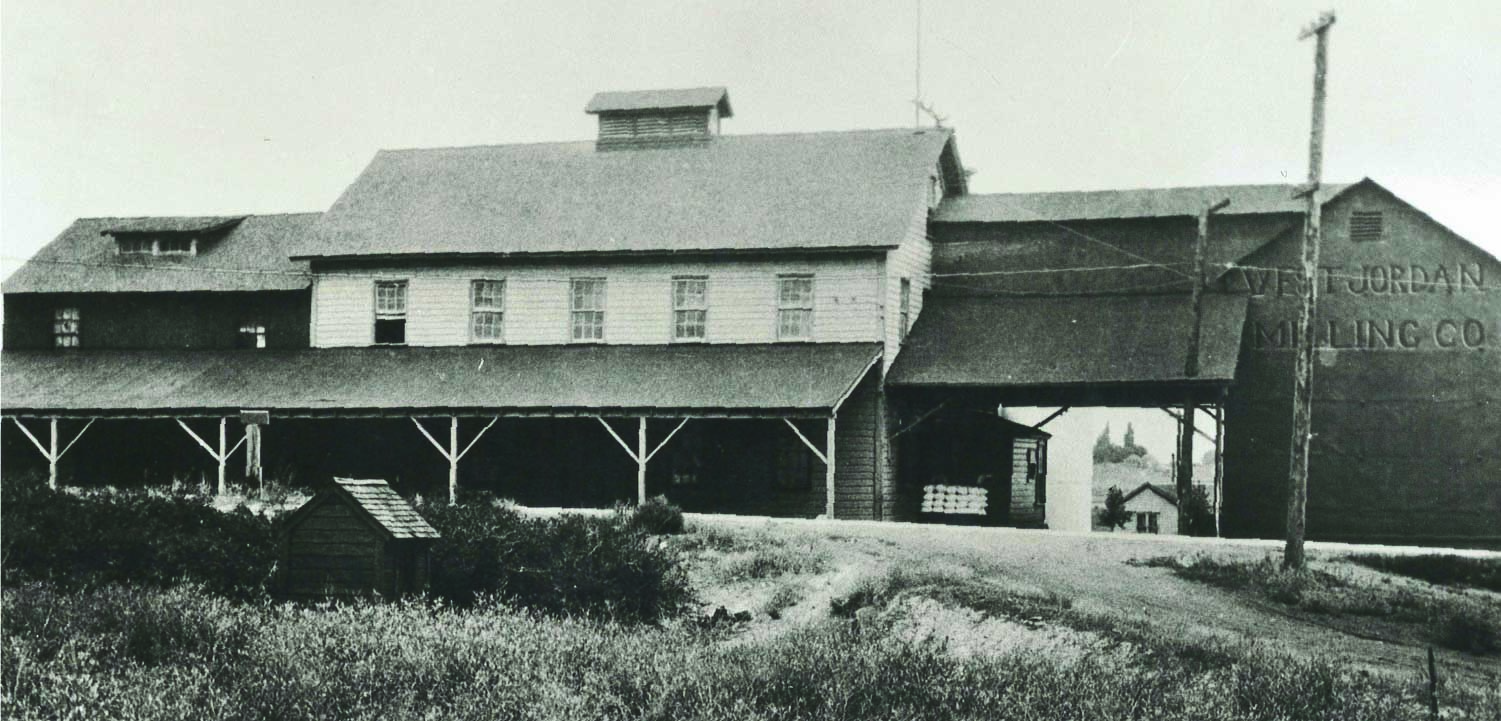 the historic gardner flour mill in 1979