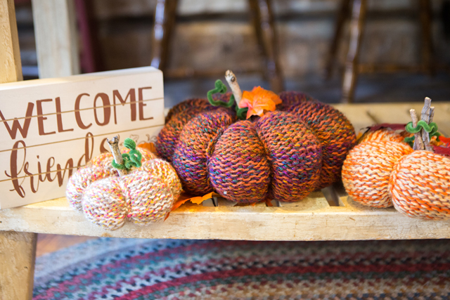 yarn pumpkins