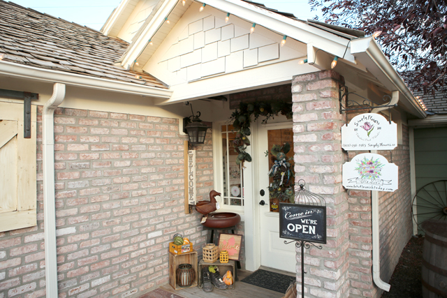 Simply Flowers at Gardner Village