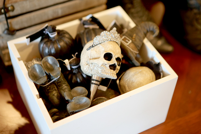 halloween wine bottle stop