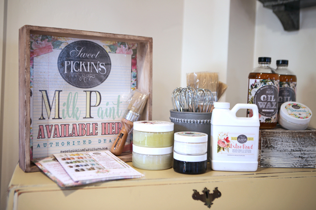 sweet pickins milk paint