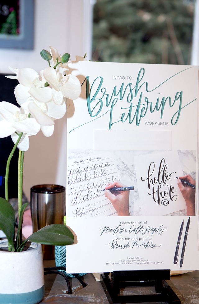 lettering and calligraphy classes