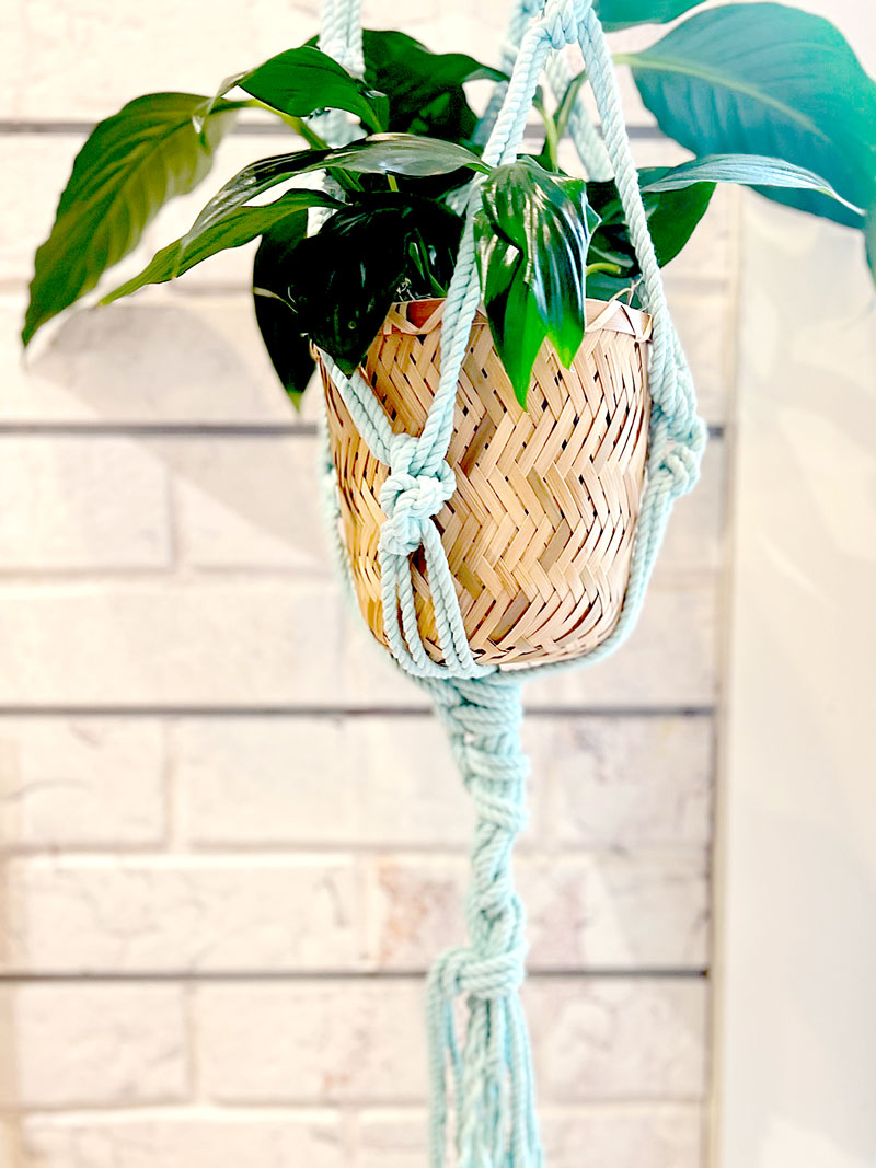 quick macrame gift idea