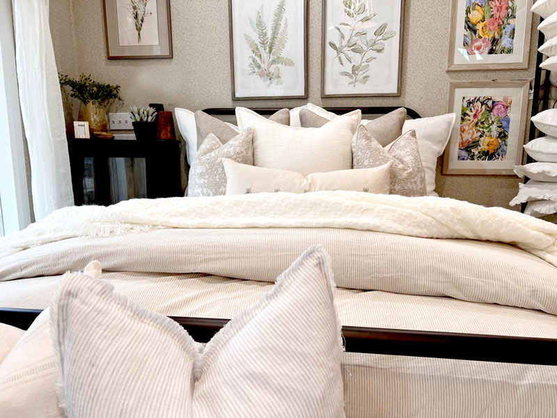 neutral bedding