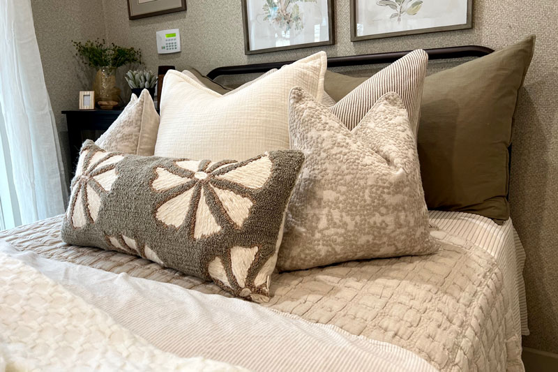 springtime lumbar pillows