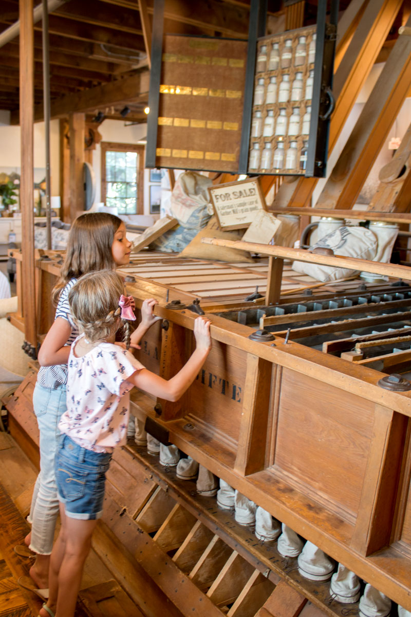 CF Home Furniture and Design