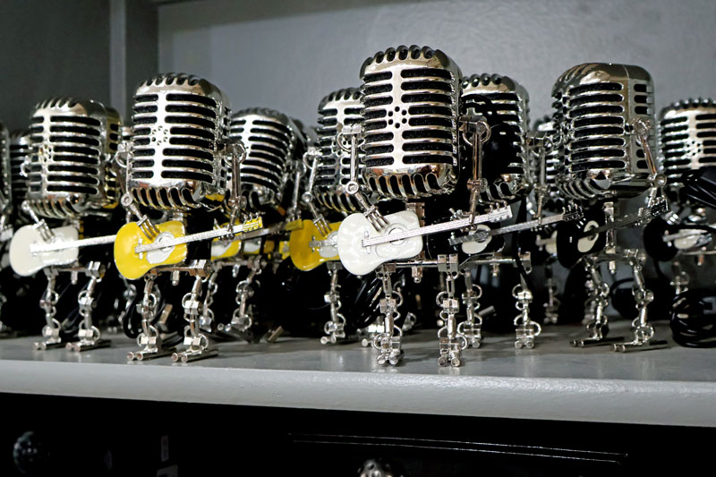 unique gifts for guys