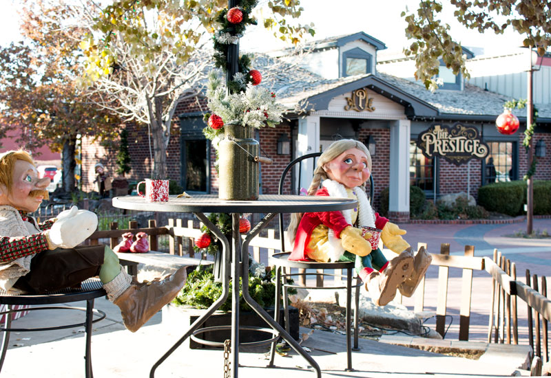 best places to go in the Salt Lake area to see holiday lights