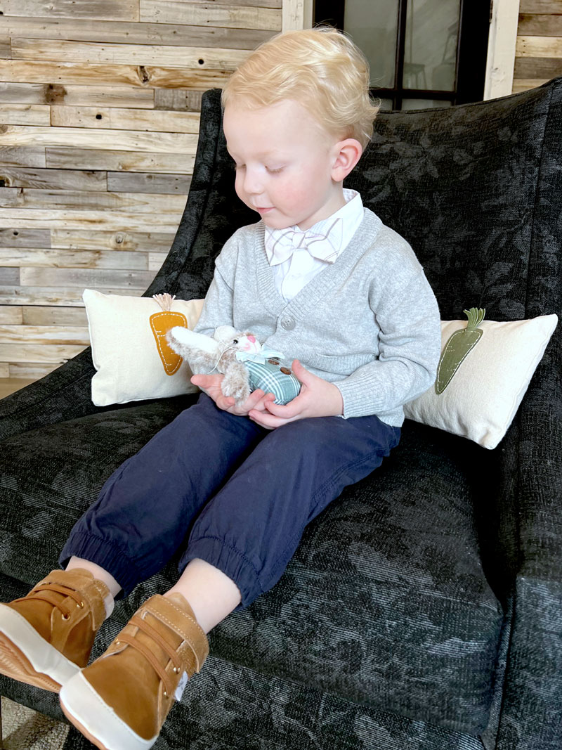 how to dress little boys for special events