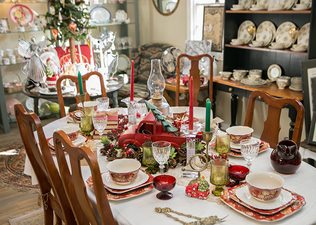 christmas table setting