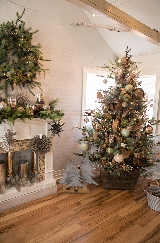 farmhouse christmas decor