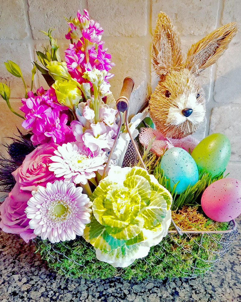spring floral arrangements at Simply Flowers