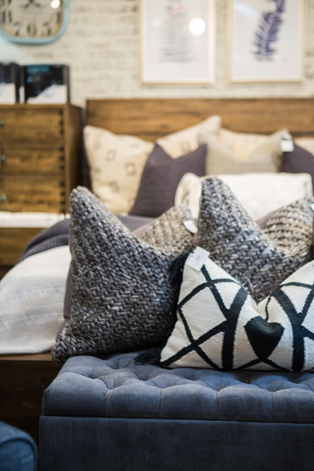 knit pillow shams