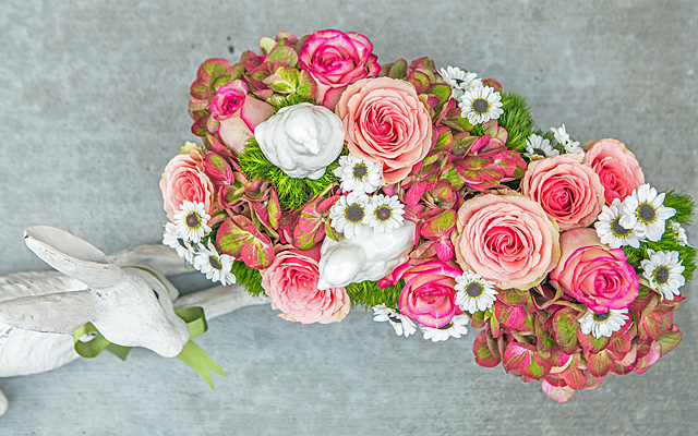 simply flowers at gardner village