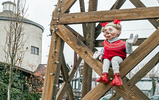 Gardner Village Elves