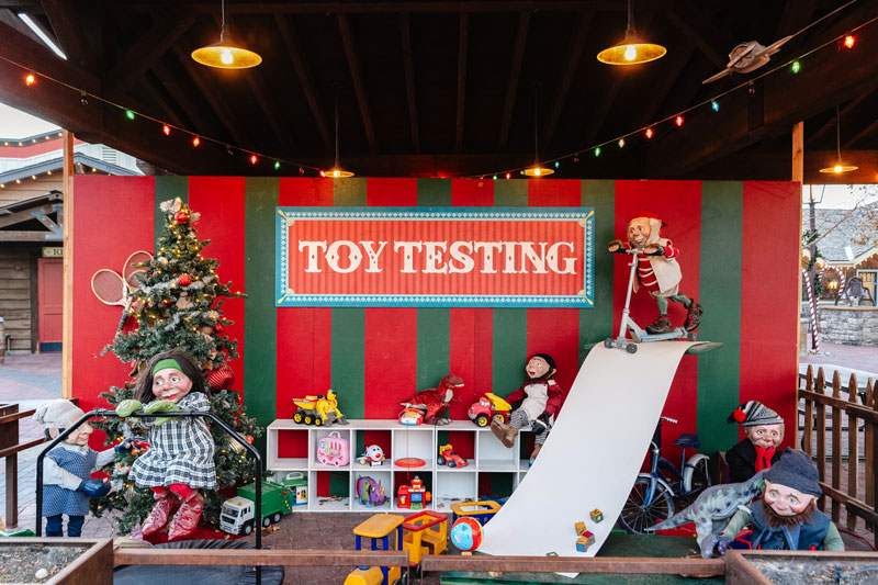 creative holiday decorating