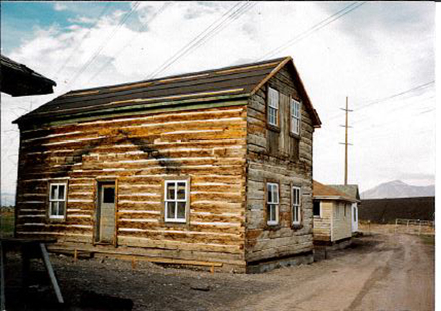willow hill yarn co original building