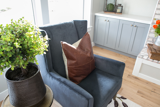 accent chair leather pillow