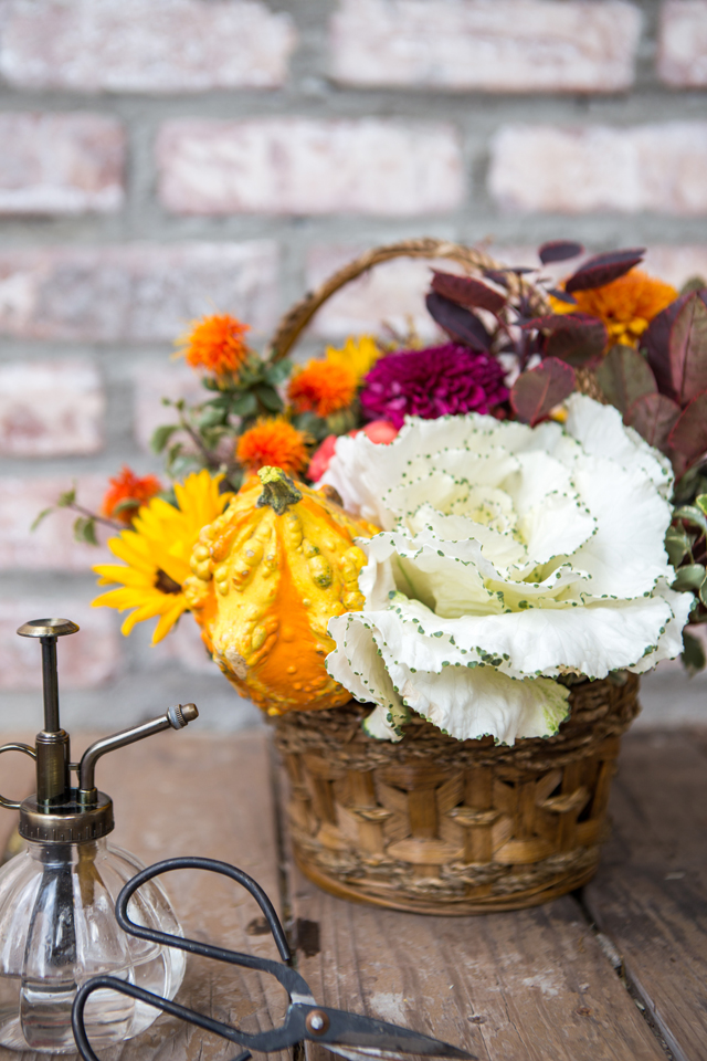 simply flowers at gardner village