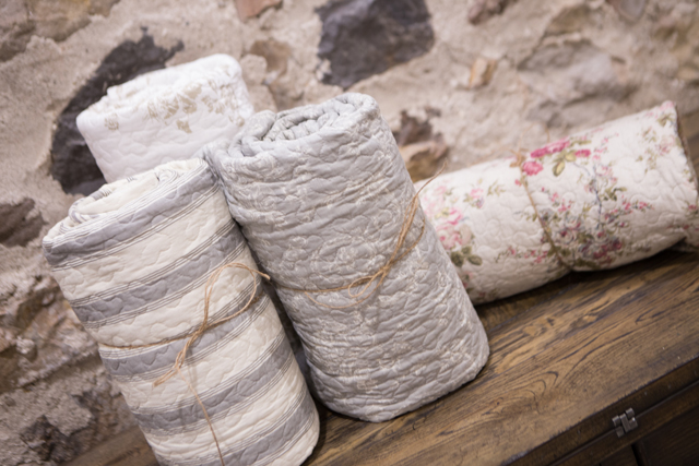 quilts layers beautiful bedding