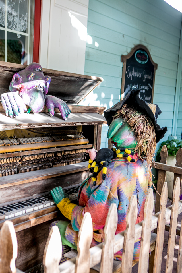 witch scavenger hunt