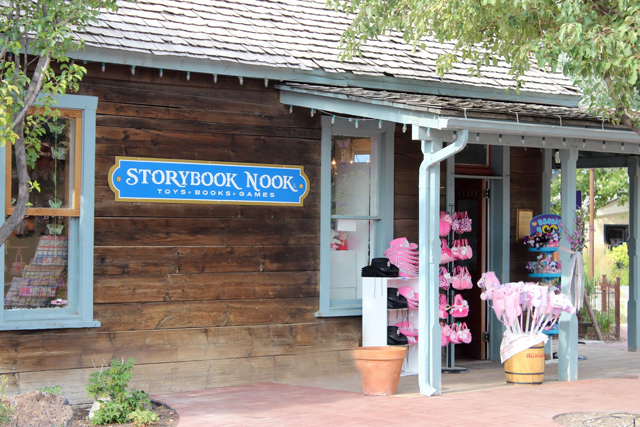 storybook nook at gardner village