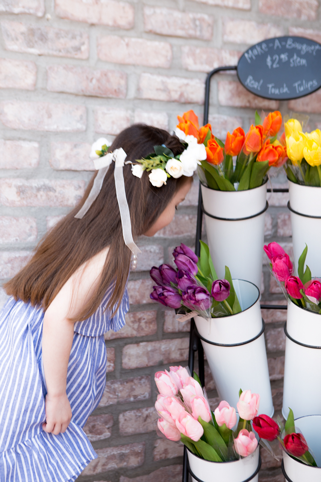 simply flowers at gardner village