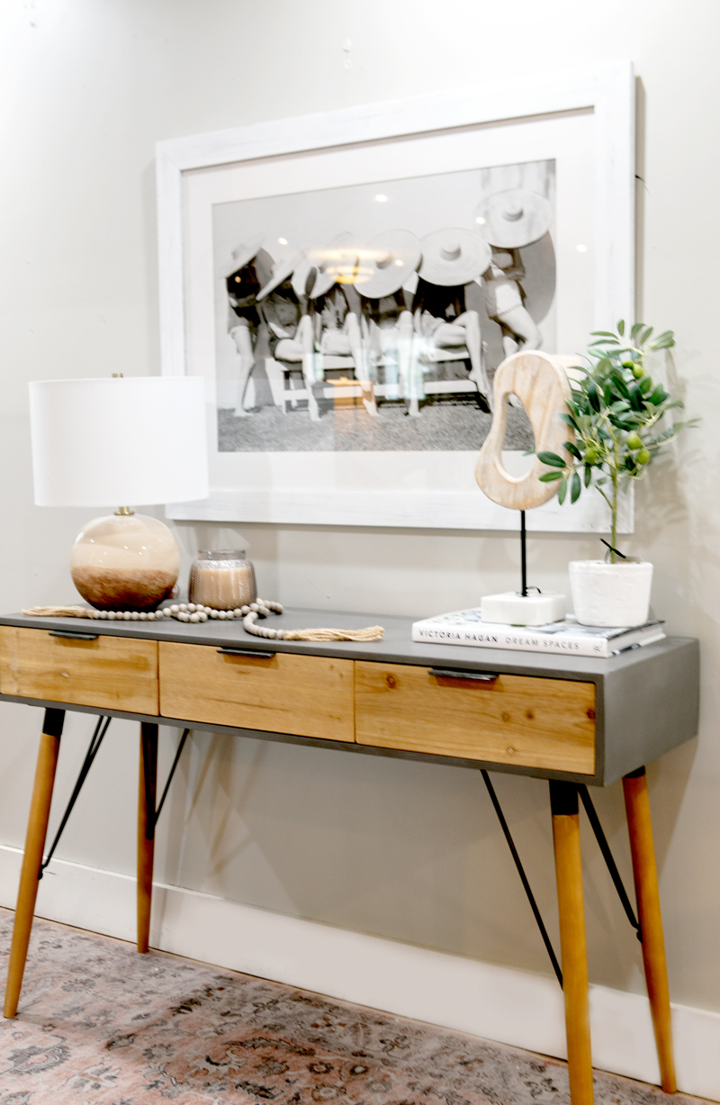 how to style an entry table