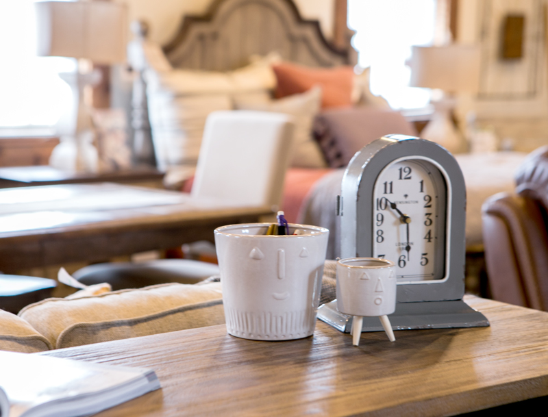 unique desk accessories 