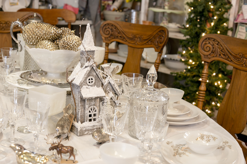 Aunt Elsie's Trinkets and Treasures