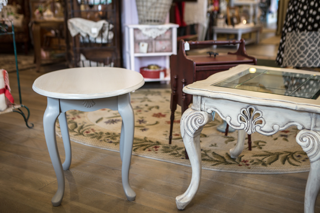 how to antique furniture