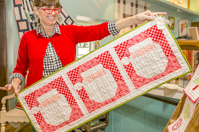 christmas eve dinner table