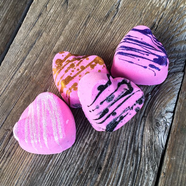 valentines day bath bombs