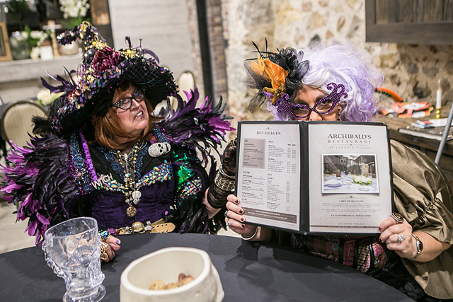 moonstruck witches dinner